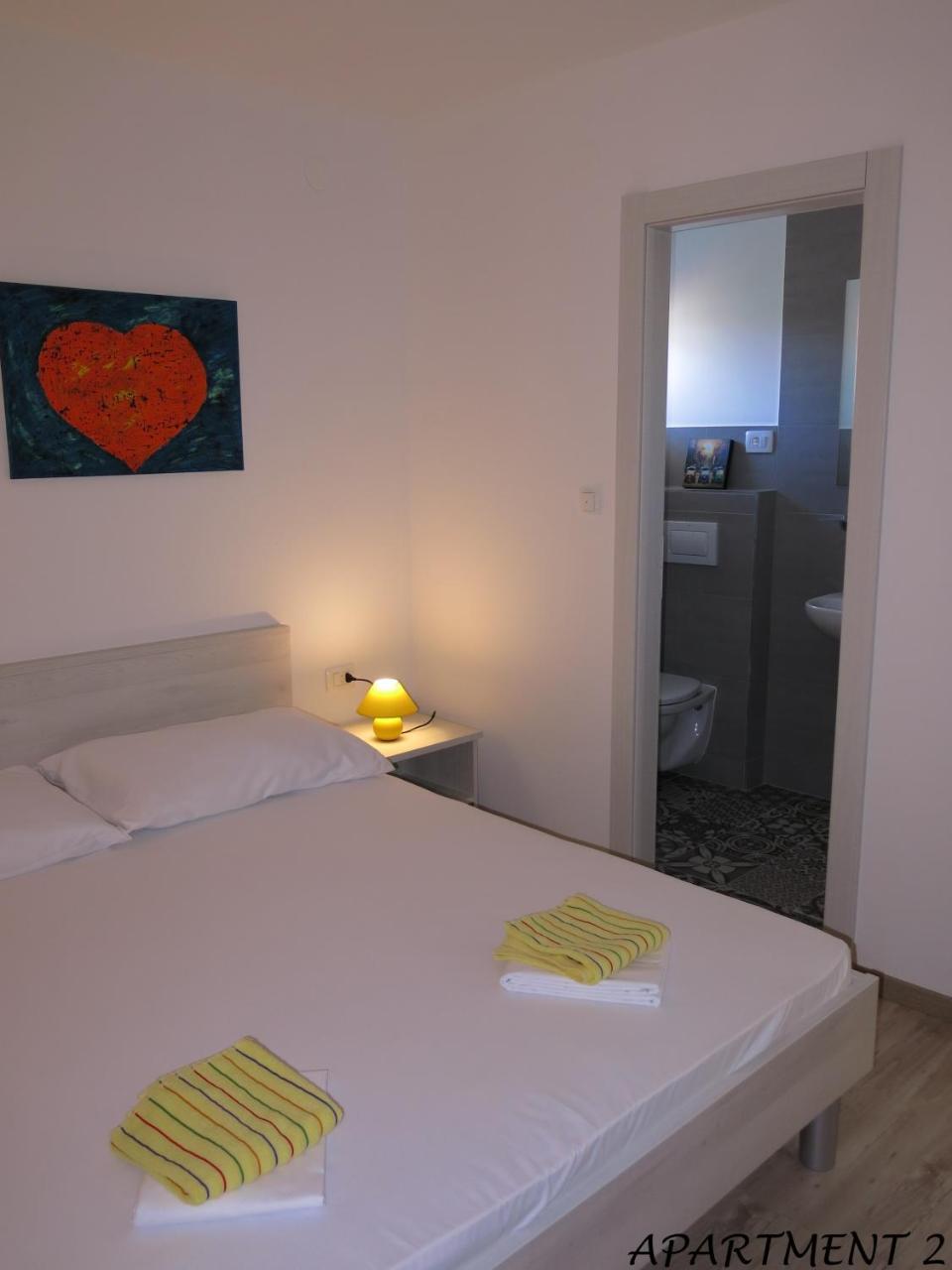Apartments Luka Trogir Extérieur photo