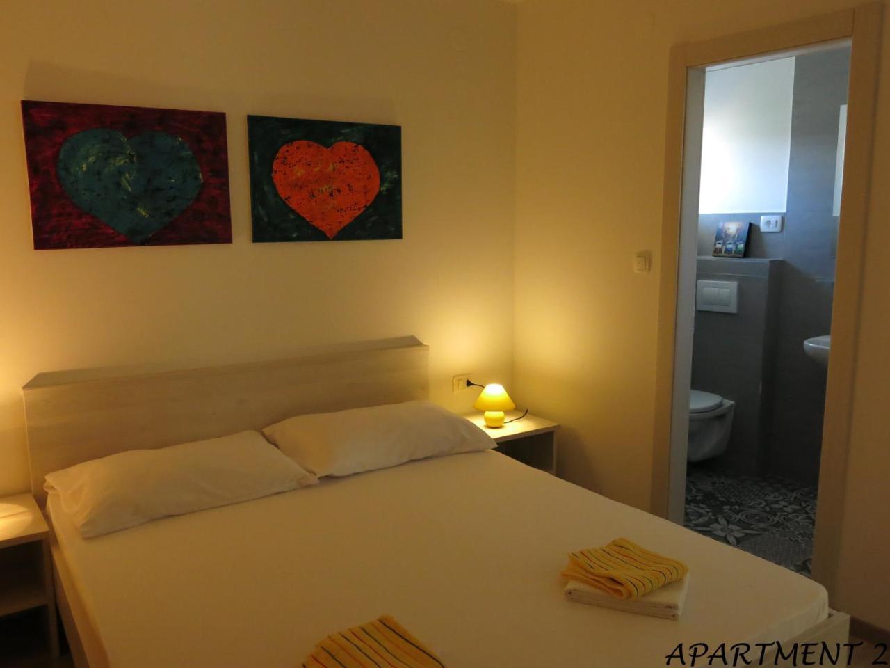 Apartments Luka Trogir Extérieur photo