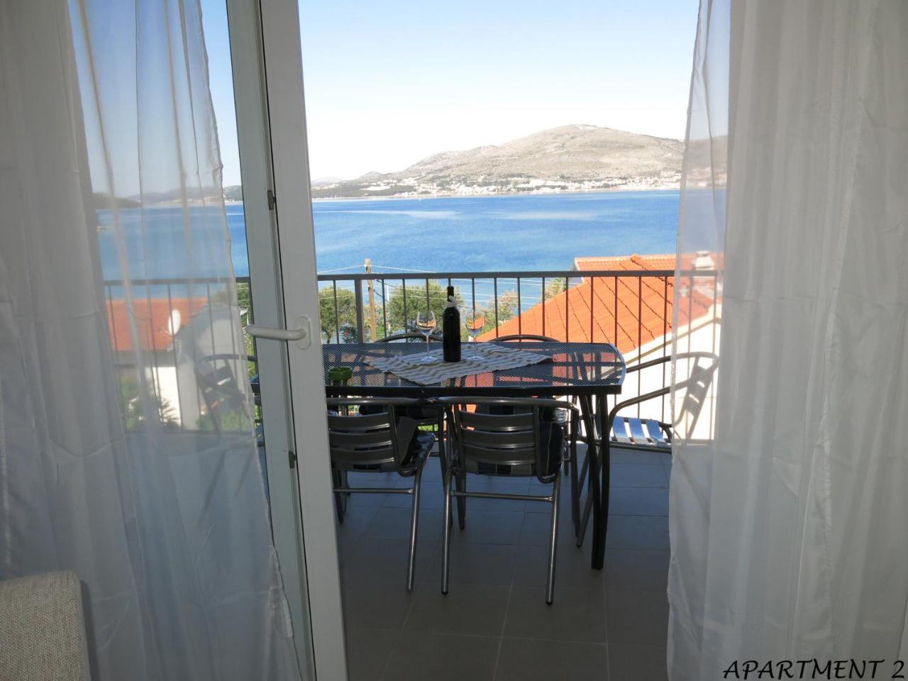 Apartments Luka Trogir Extérieur photo